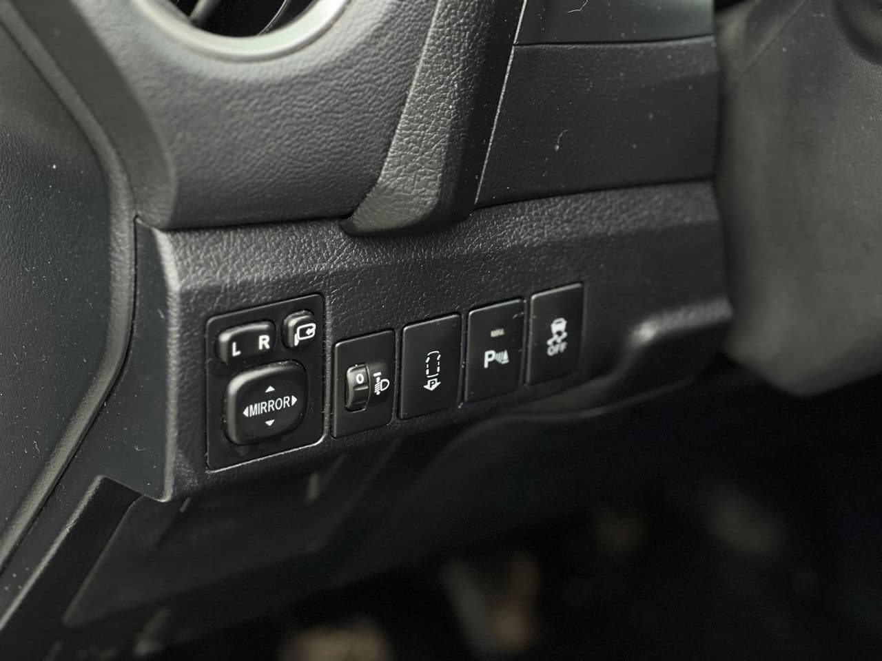 Toyota Auris 2014 — Миниатюра 7