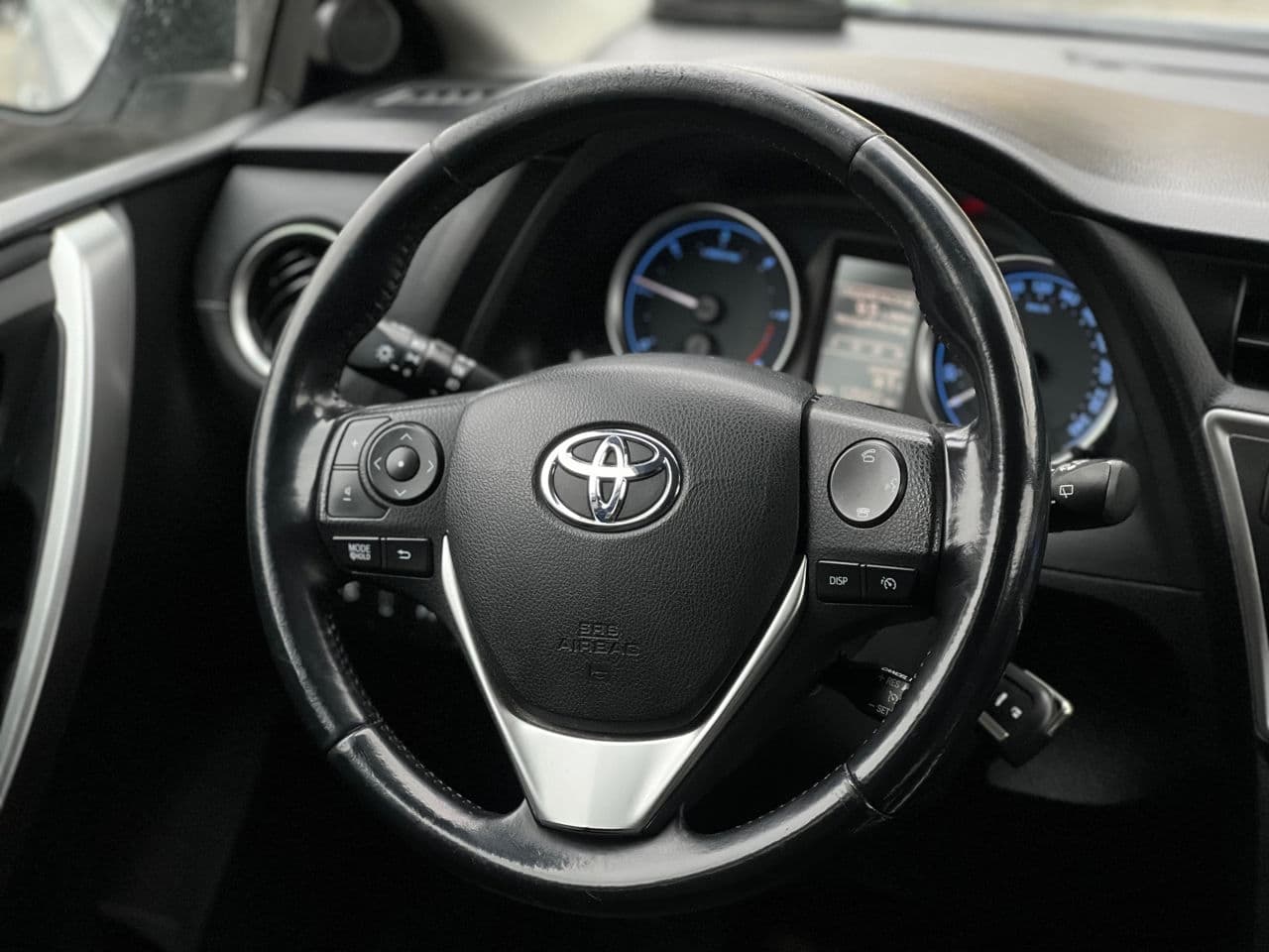 Toyota Auris 2014 — Миниатюра 9