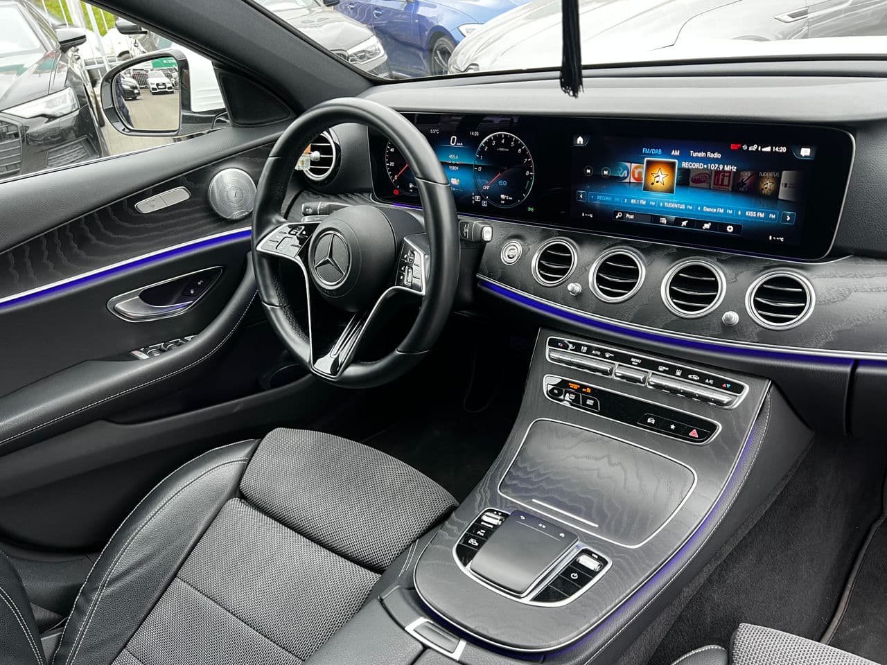 Mercedes E 300e 2020 — Миниатюра 6