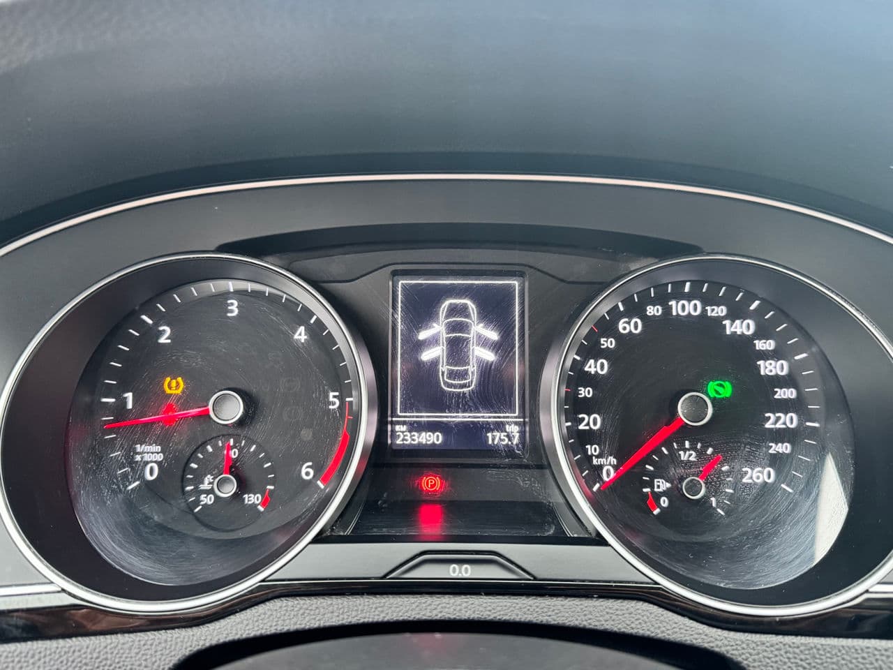Volkswagen Passat 2018 — Миниатюра 8