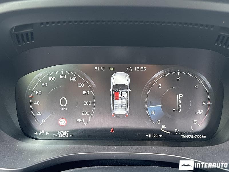 Volvo XC 60 2018 — Миниатюра 11