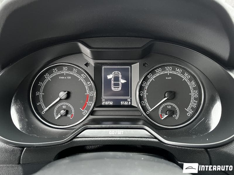 Skoda Octavia 2018 — Миниатюра 9