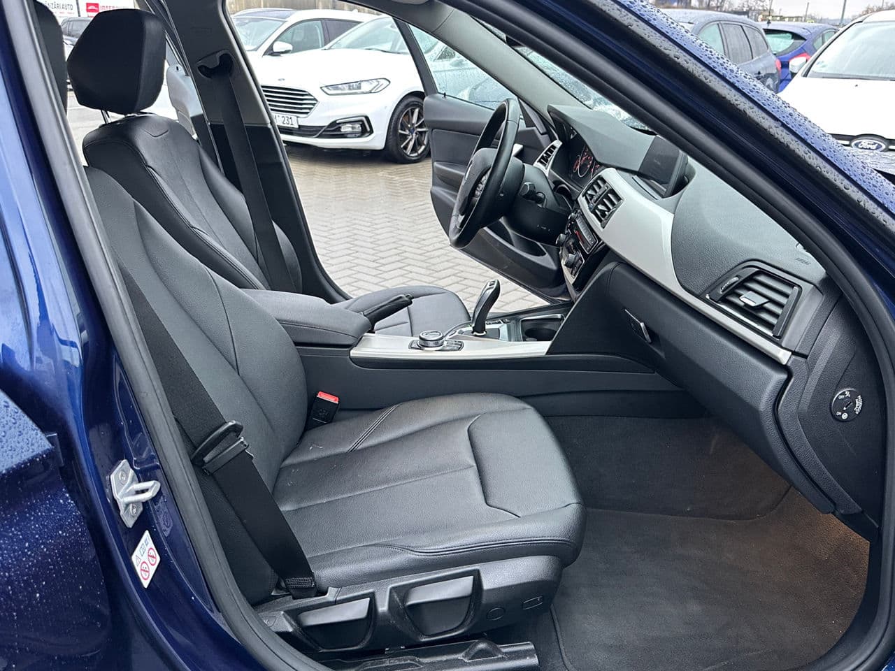 BMW 330E 2017 — Миниатюра 15