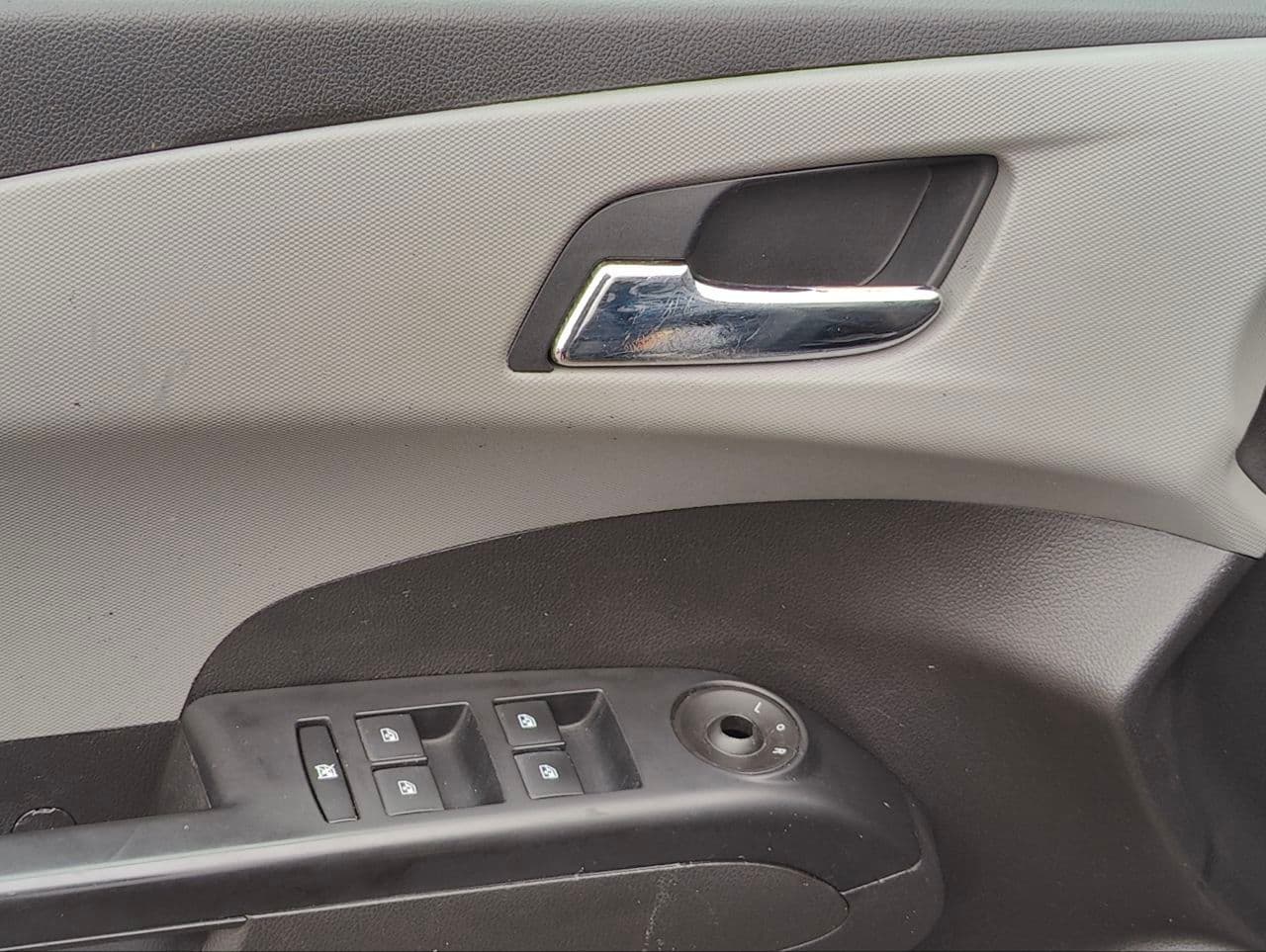 Chevrolet Aveo 2011 — Миниатюра 16