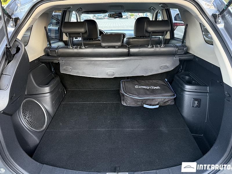 Mitsubishi Outlander 2015 — Миниатюра 20
