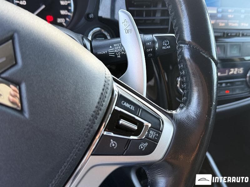 Mitsubishi Outlander 2015 — Миниатюра 12