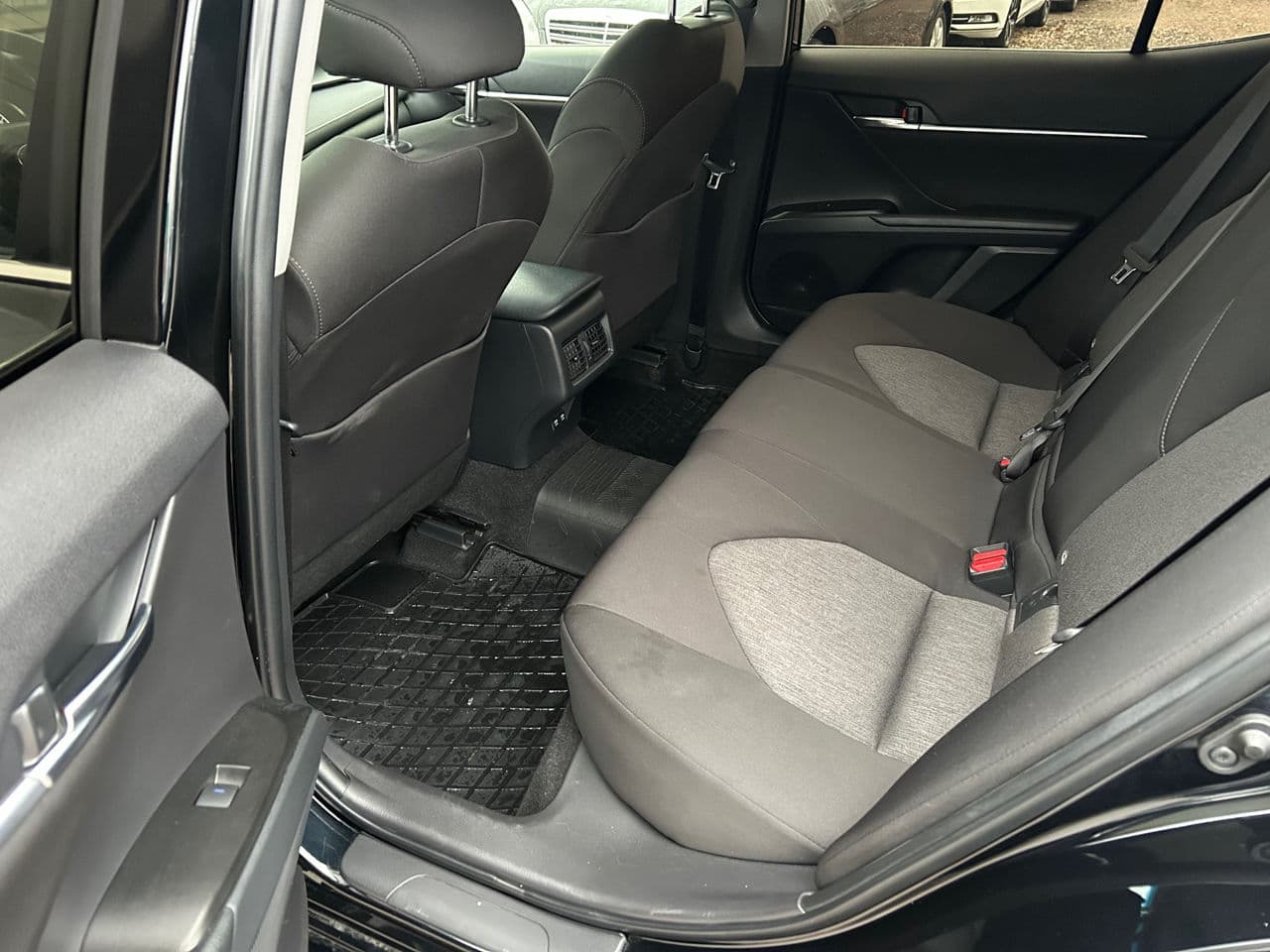 Toyota Camry 2021 — Миниатюра 16