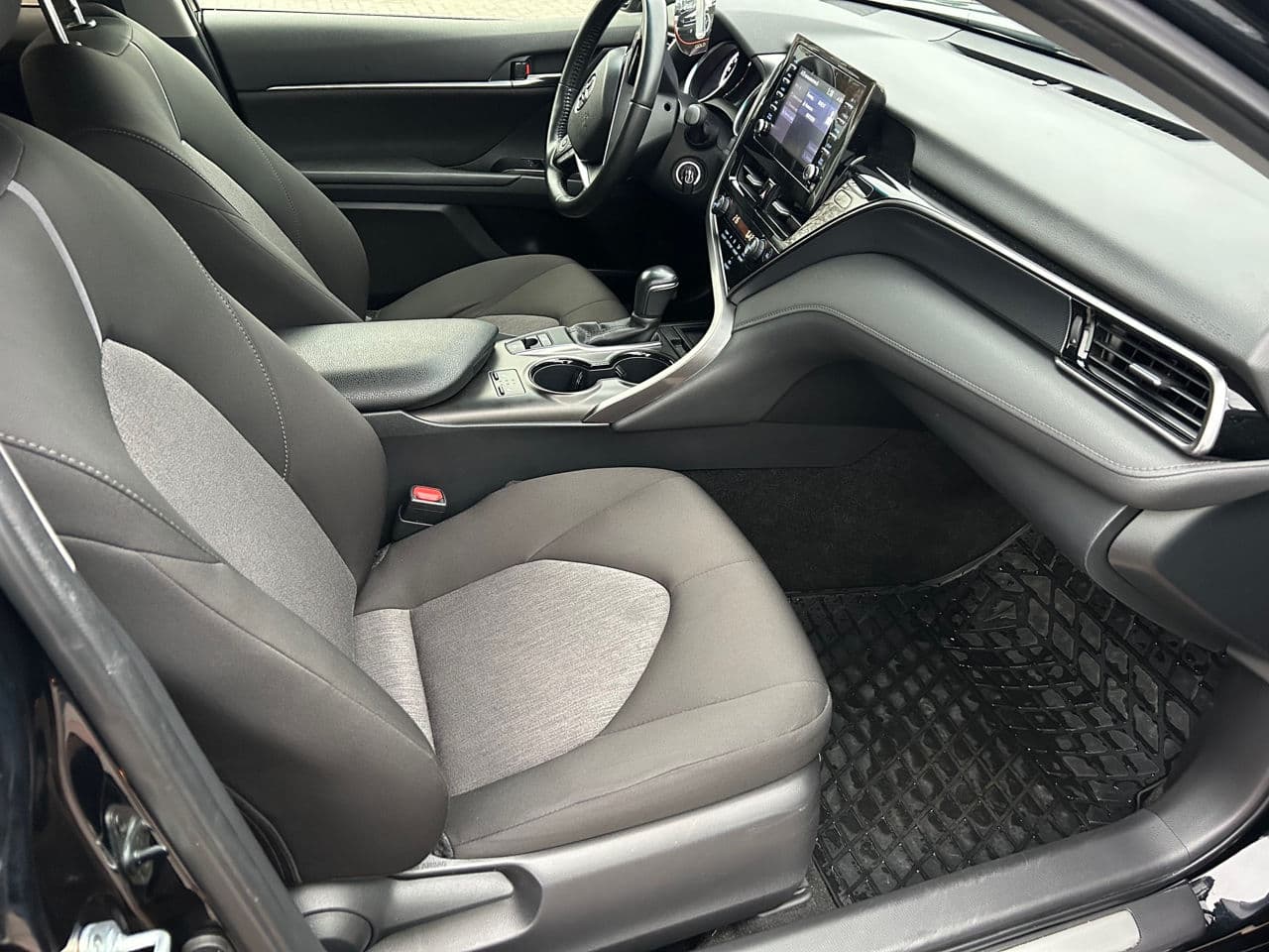 Toyota Camry 2021 — Миниатюра 15