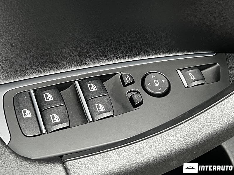 BMW X3 2.0i 2022 — Миниатюра 16