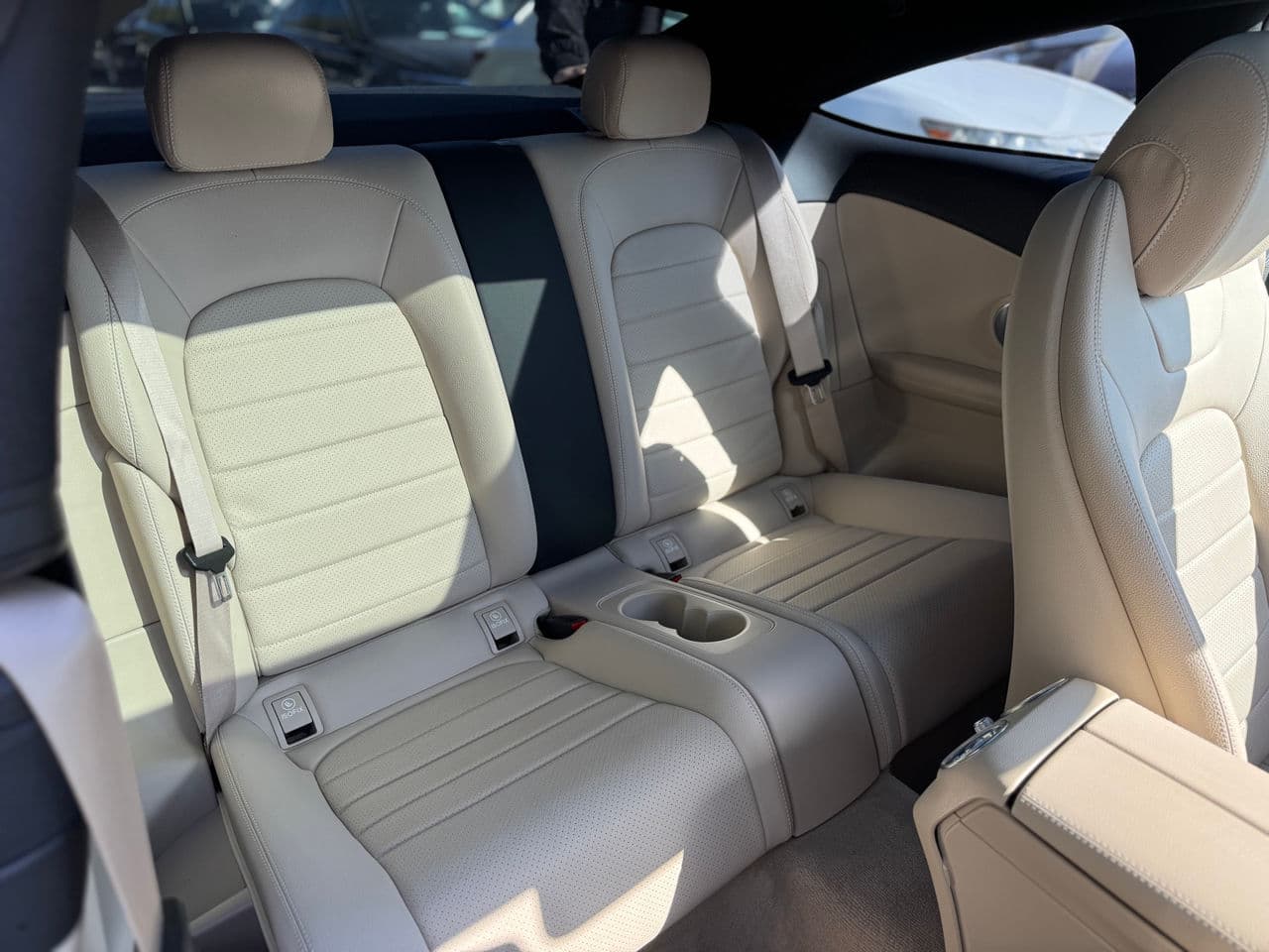 Mercedes C 300 2019 — Миниатюра 19