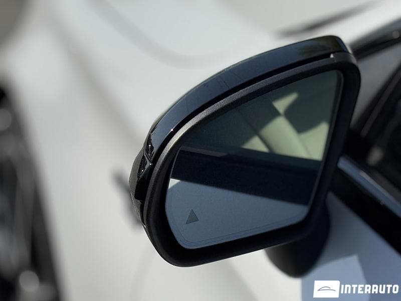 Mercedes C 300 2019 — Миниатюра 7