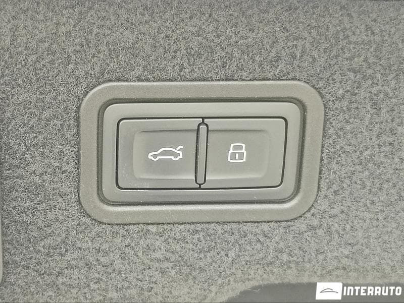 Audi A8 2018 — Миниатюра 20