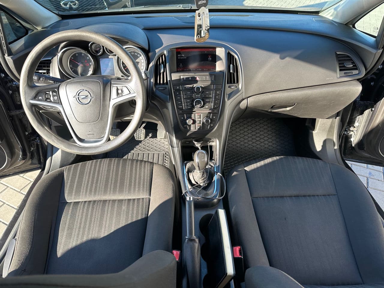 Opel Astra 2015 — Миниатюра 7