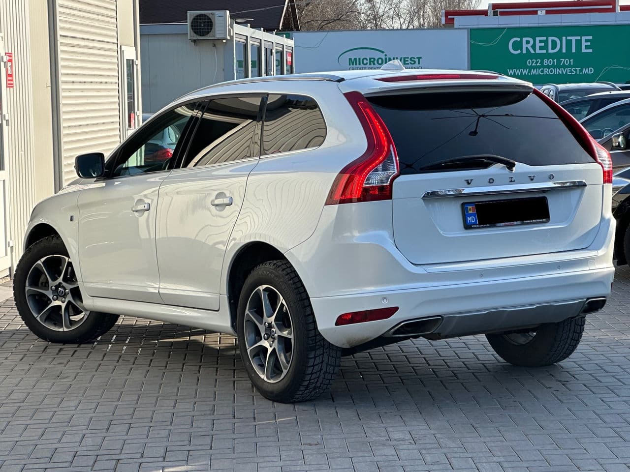 Volvo XC 60 2016 — Миниатюра 3