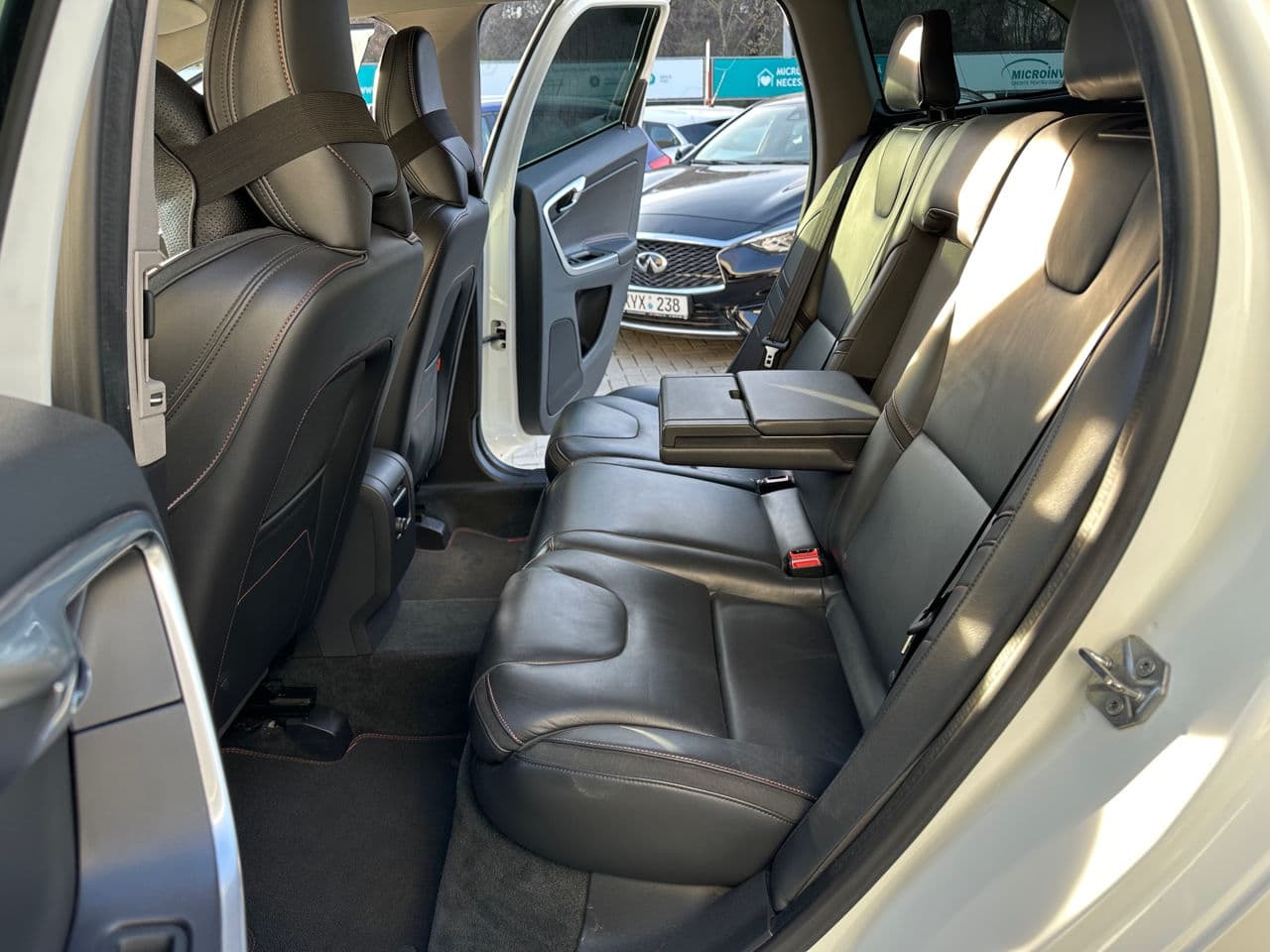 Volvo XC 60 2016 — Миниатюра 15