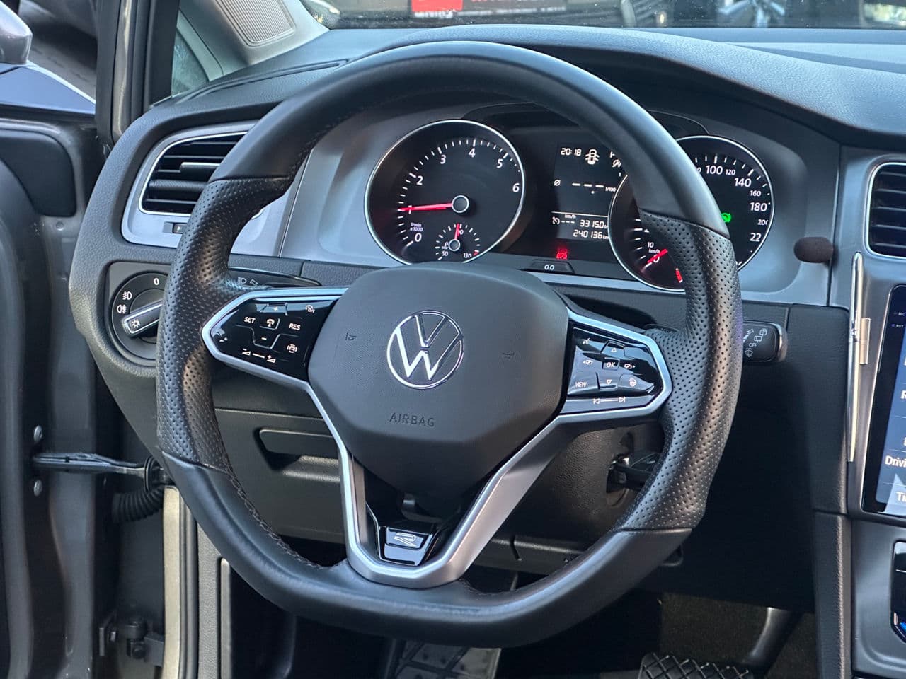 Volkswagen Golf 2015 — Миниатюра 7