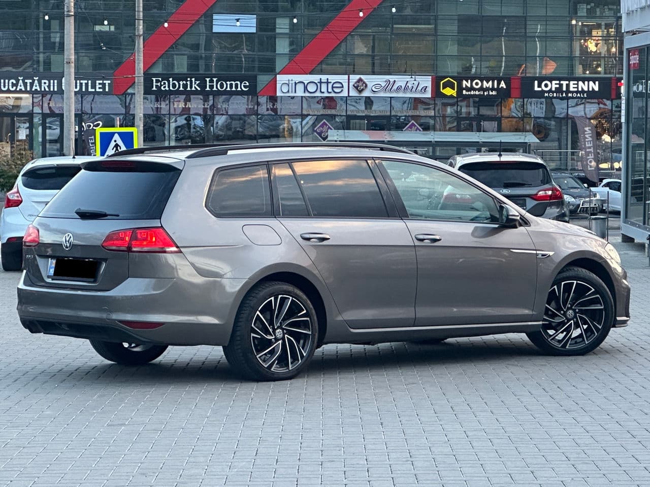 Volkswagen Golf 2015 — Миниатюра 3