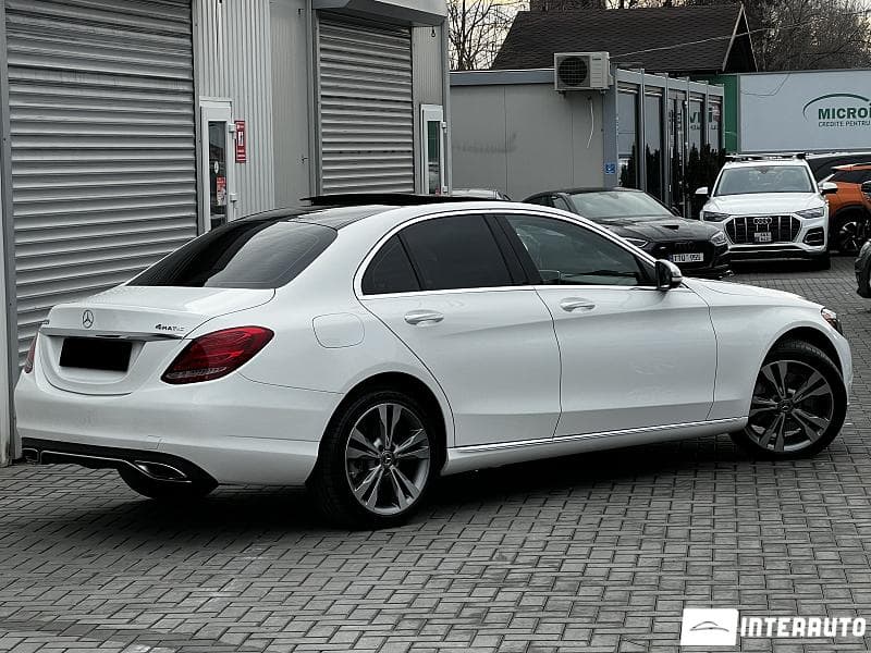 Mercedes C 300 2017 — Миниатюра 3