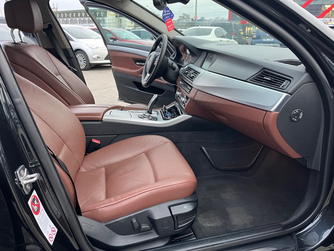 BMW 520 2011 — Миниатюра 13