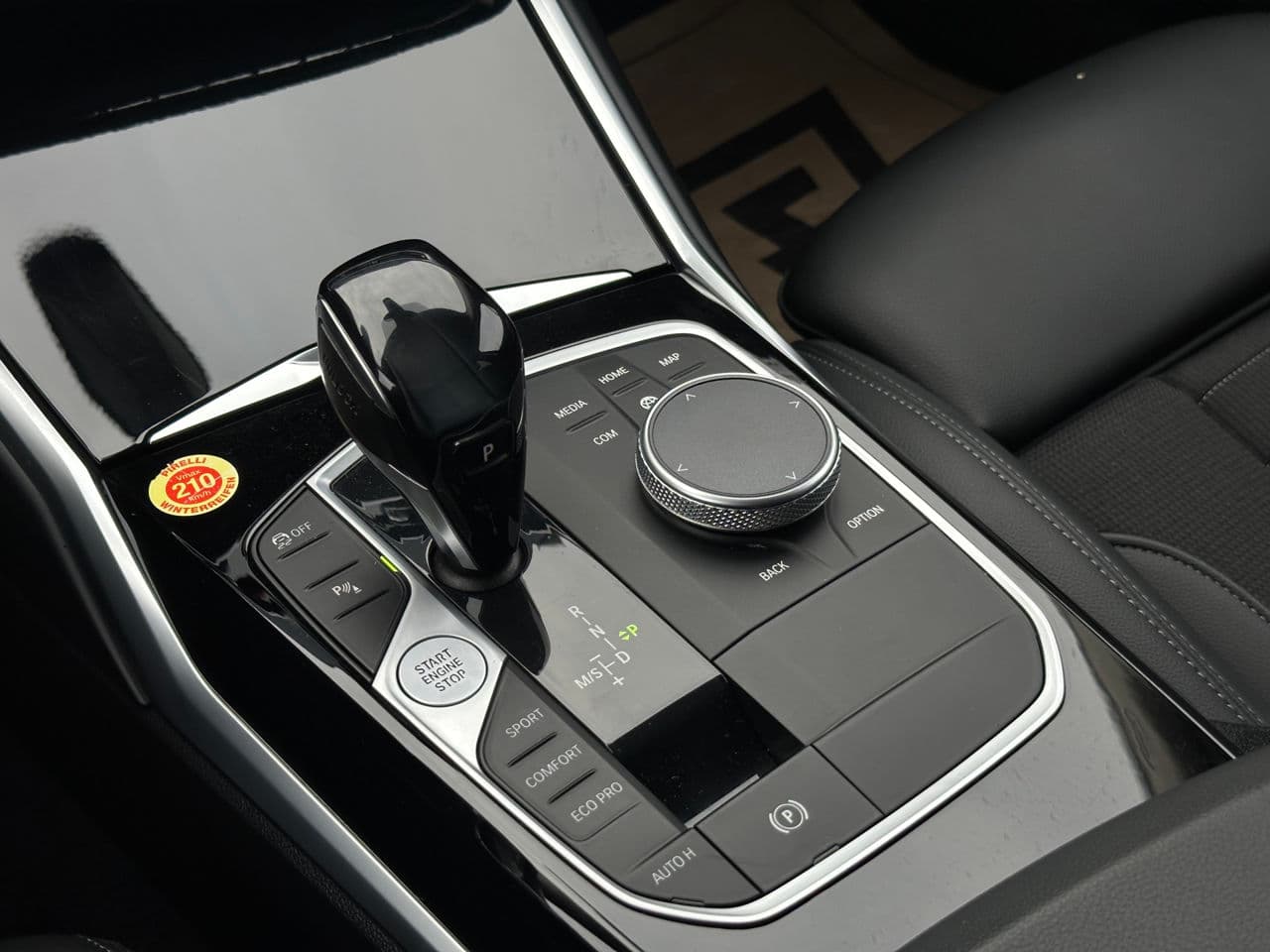 BMW 318 2021 — Миниатюра 12