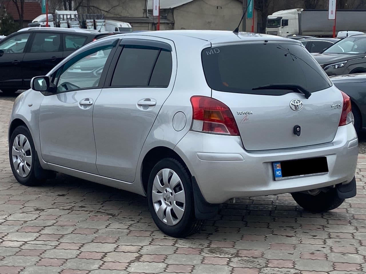 Toyota Yaris 2009 — Миниатюра 2