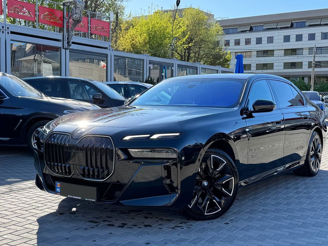 BMW 740 2023 — Миниатюра 3