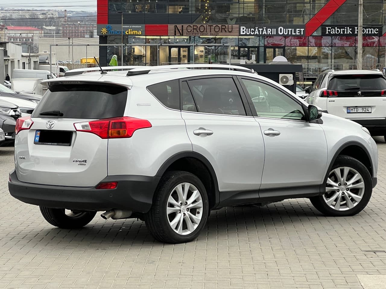 Toyota Rav-4 2014 — Миниатюра 3