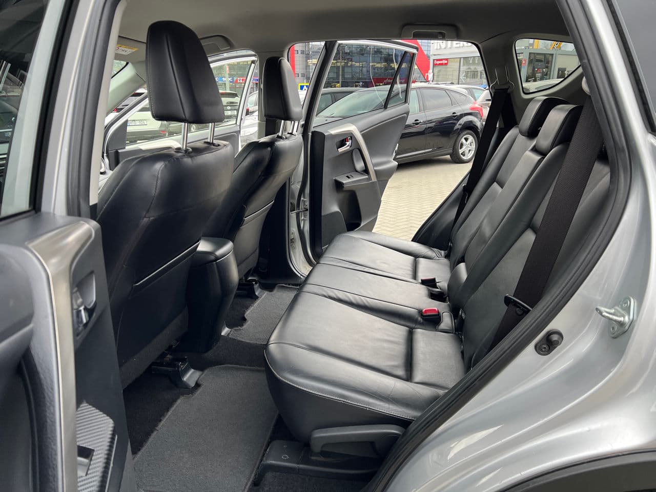 Toyota Rav-4 2014 — Миниатюра 13