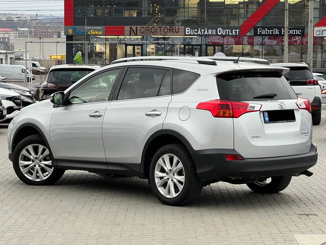 Toyota Rav-4 2014 — Миниатюра 4