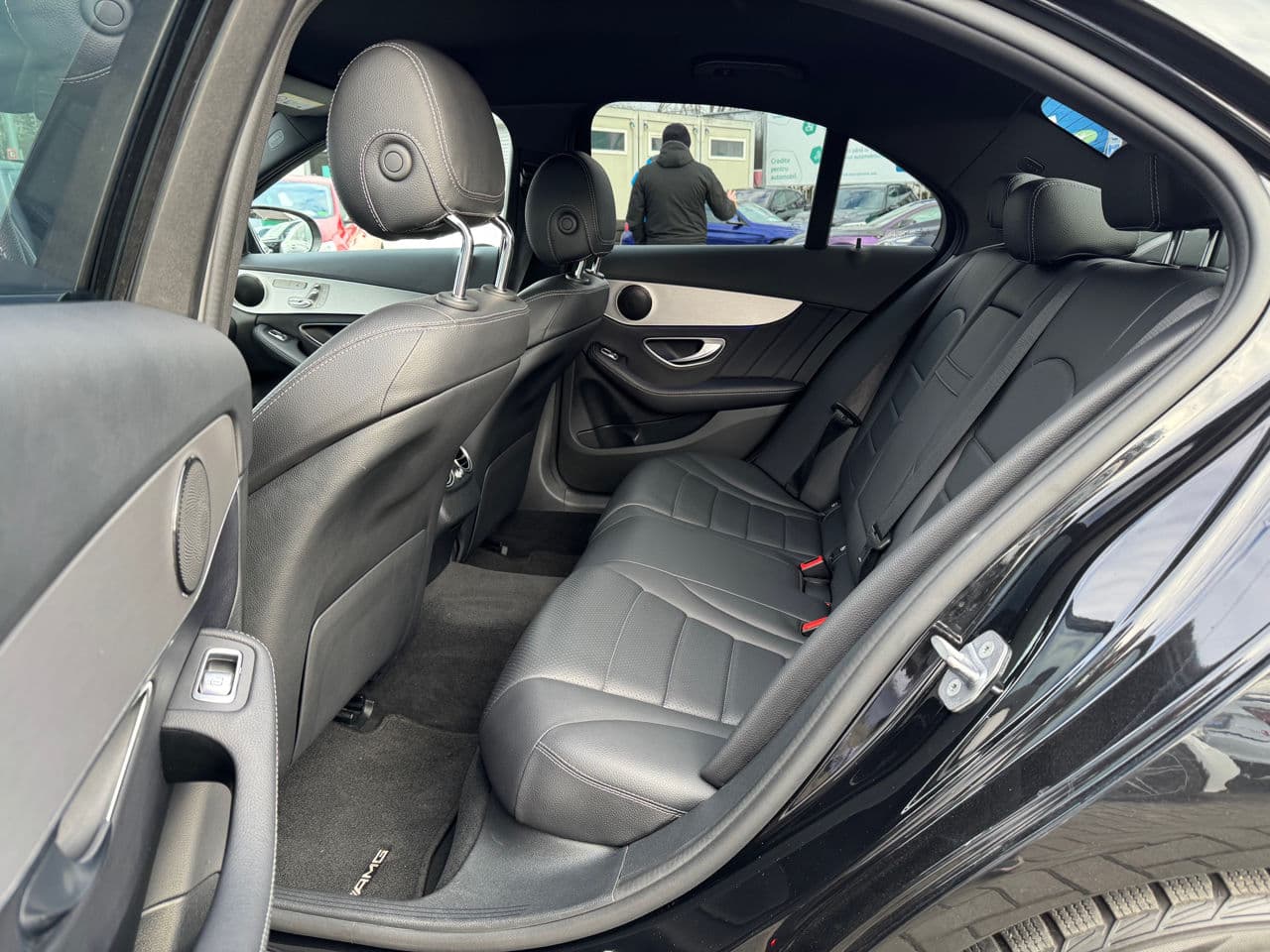 Mercedes C 220 2018 — Миниатюра 17