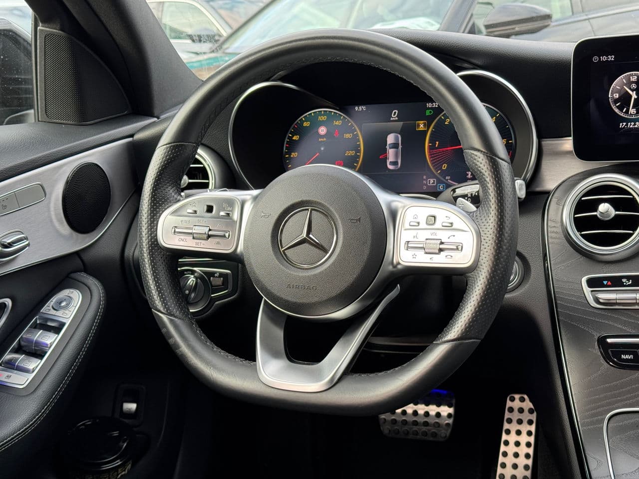 Mercedes C 220 2018 — Миниатюра 8