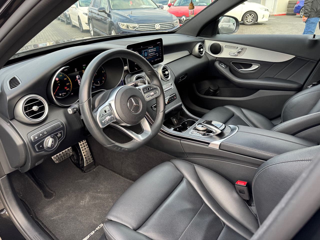 Mercedes C 220 2018 — Миниатюра 6