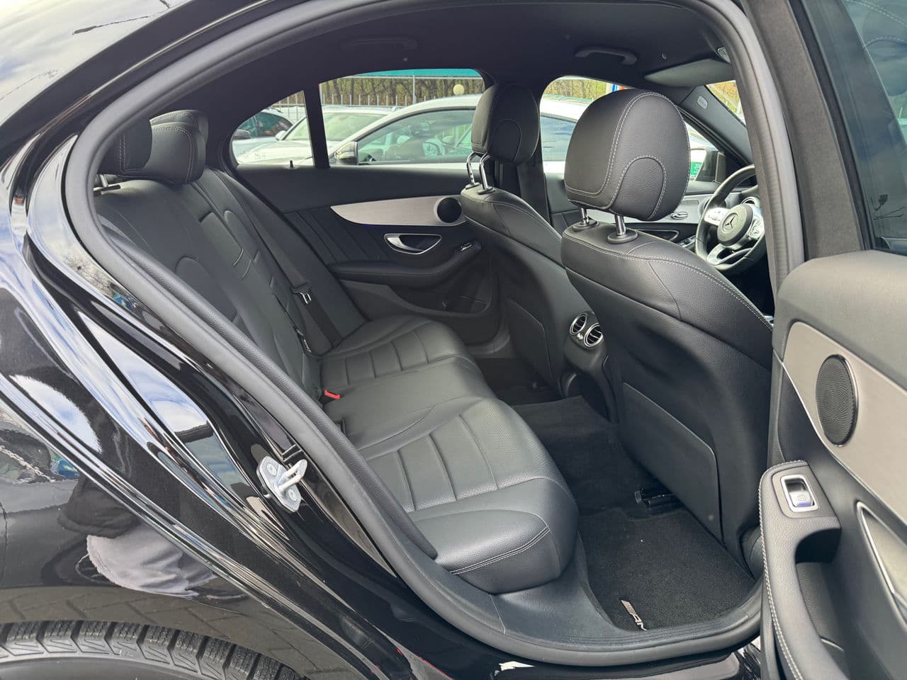 Mercedes C 220 2018 — Миниатюра 18
