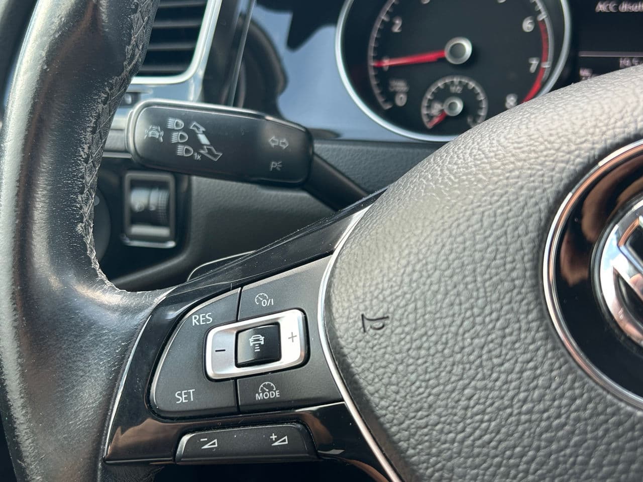 Volkswagen Golf 2014 — Миниатюра 8