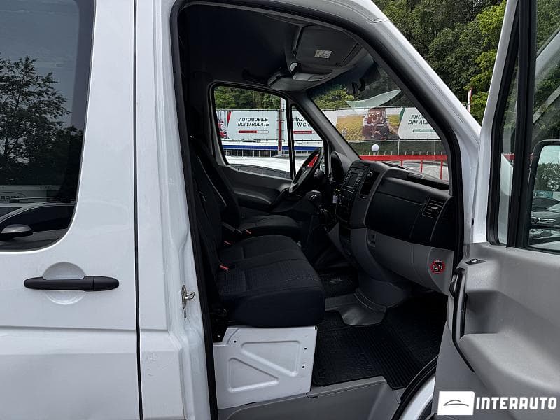 Mercedes Sprinter 2018 — Миниатюра 5