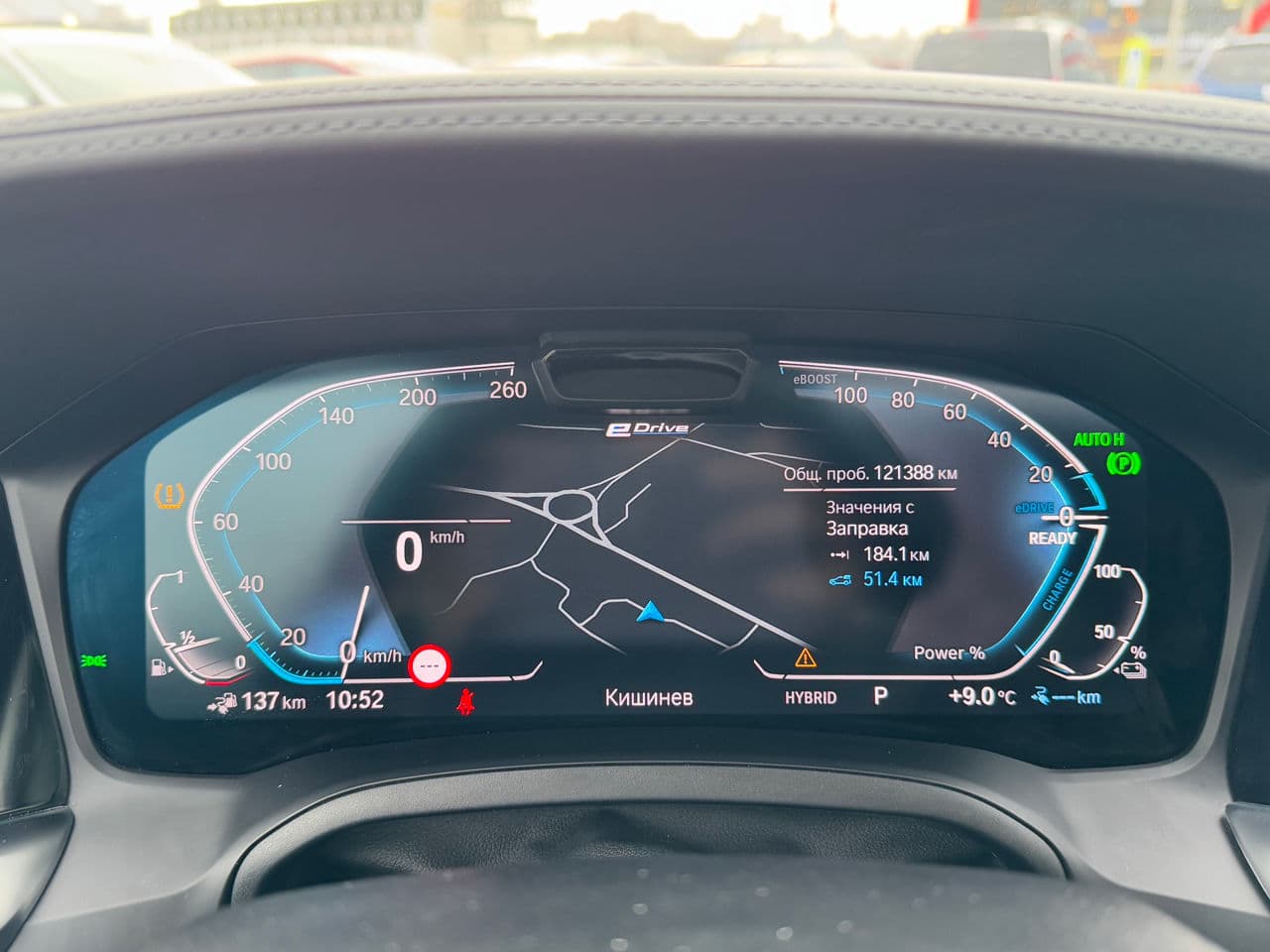BMW 330E 2019 — Миниатюра 11