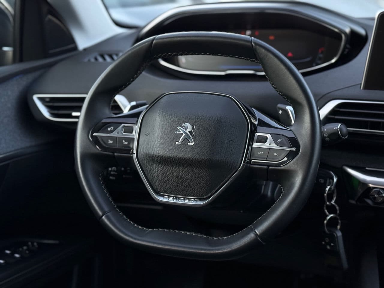 Peugeot 5008 2020 — Миниатюра 10