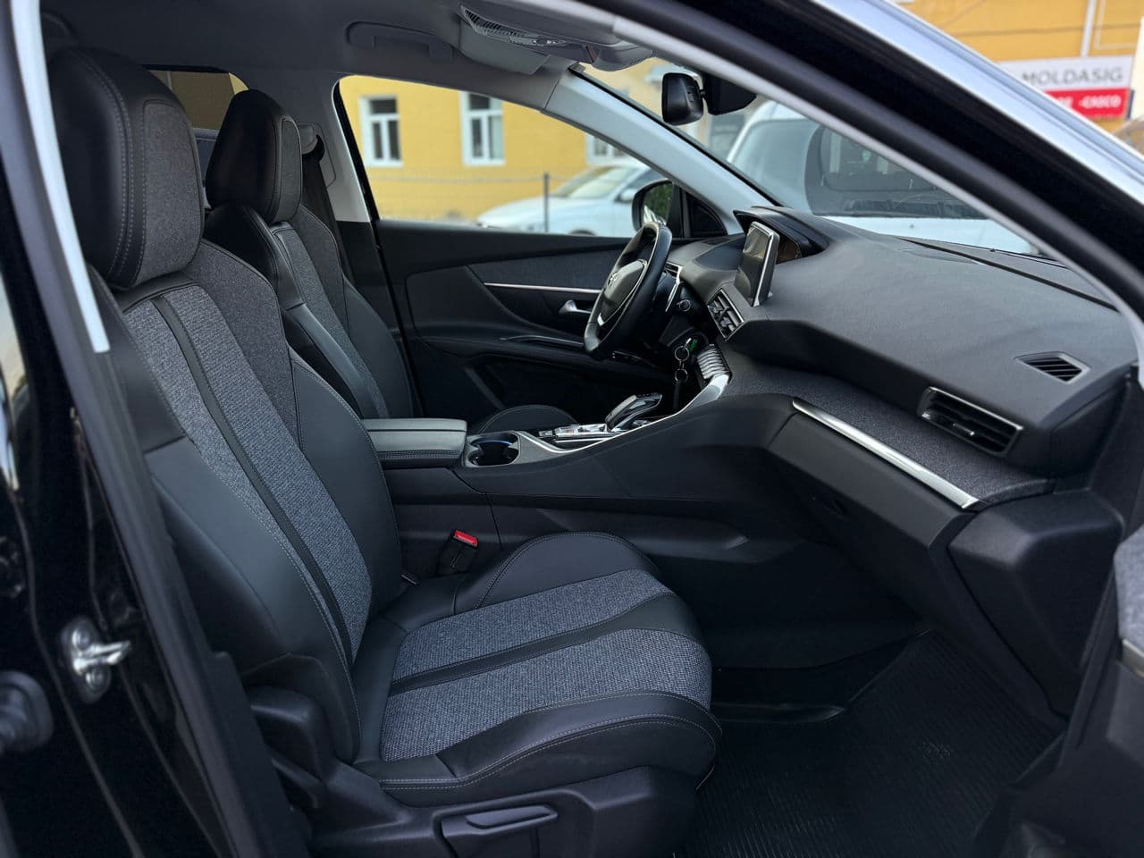 Peugeot 5008 2020 — Миниатюра 14