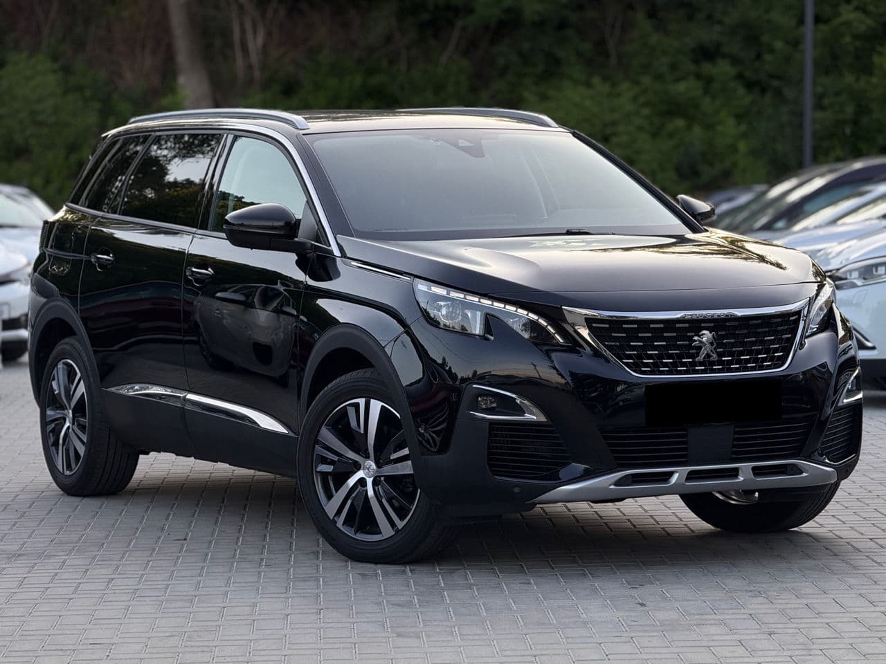 Peugeot 5008 2020 — Миниатюра 3