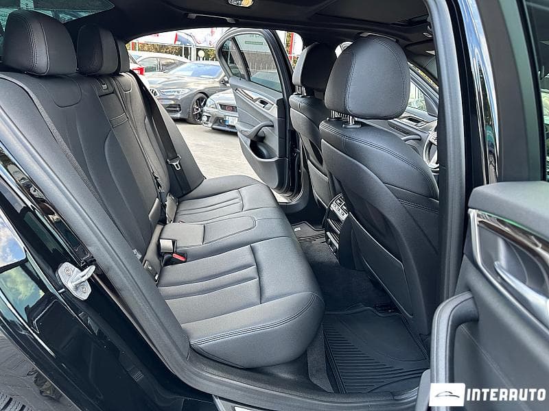 BMW 530e 2018 — Миниатюра 8