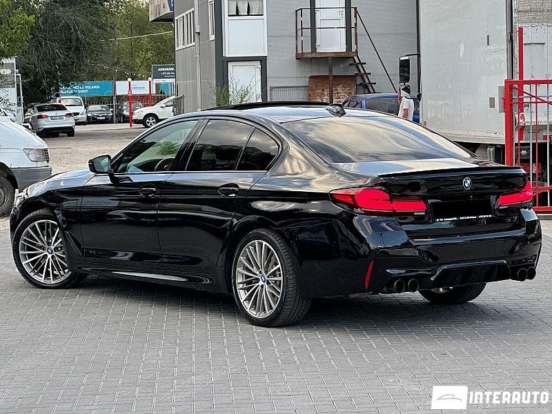 BMW 530e 2018 — Миниатюра 2