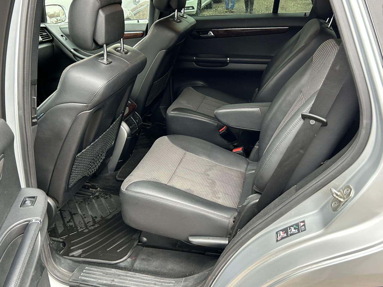 Mercedes R 280 2008 — Миниатюра 16