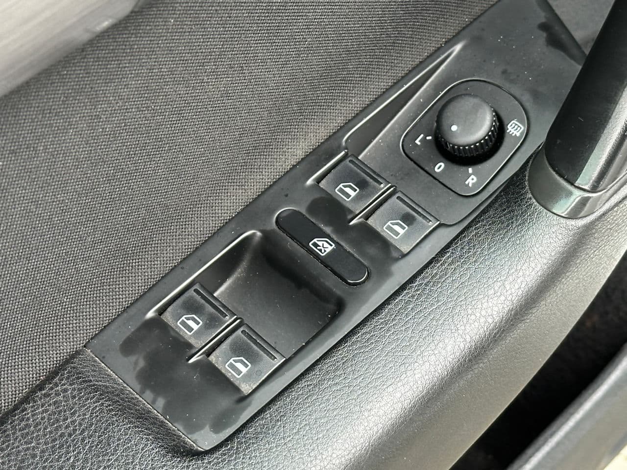Volkswagen Passat 2014 — Миниатюра 16