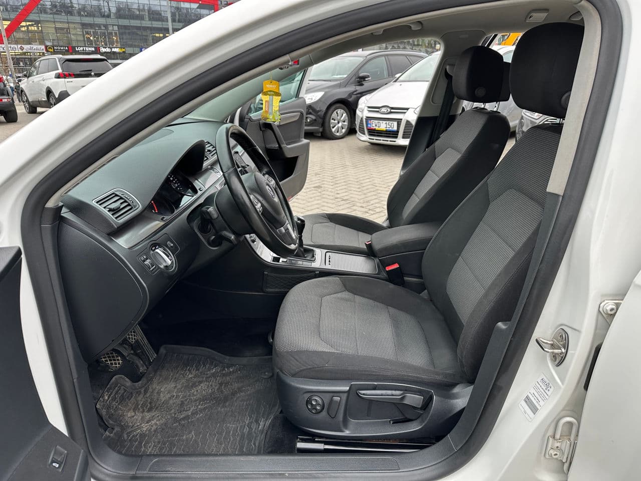 Volkswagen Passat 2014 — Миниатюра 5