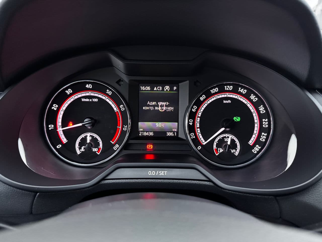 2017 Skoda Octavia RS — Miniatură 8