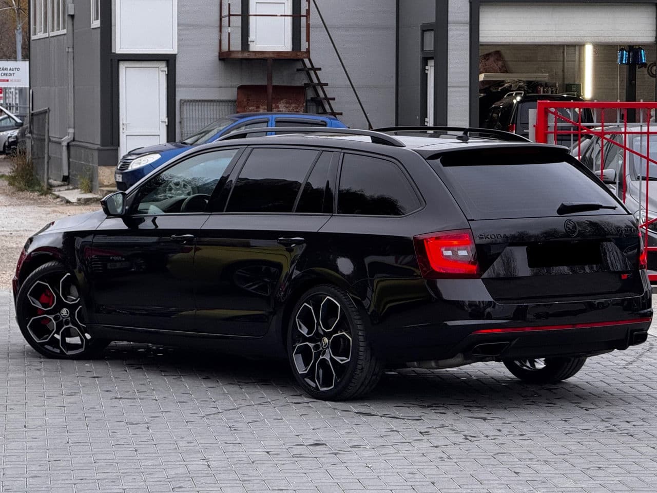 2017 Skoda Octavia RS — Miniatură 2