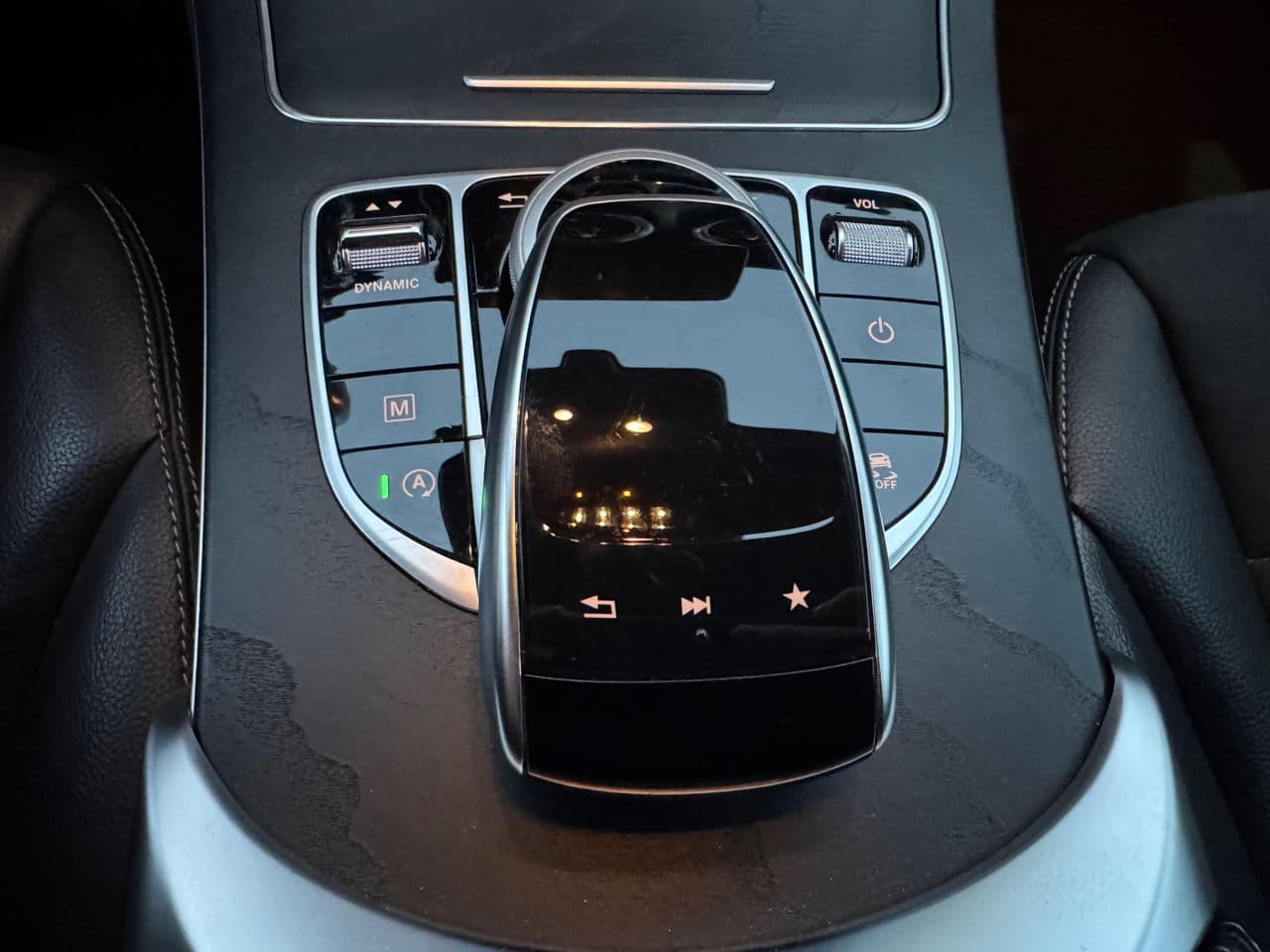 Mercedes GLC 250d 2018 — Миниатюра 15