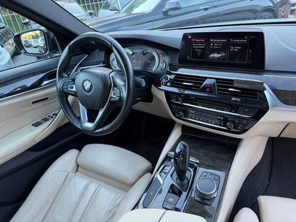 2017 BMW 540 — Miniatură 9