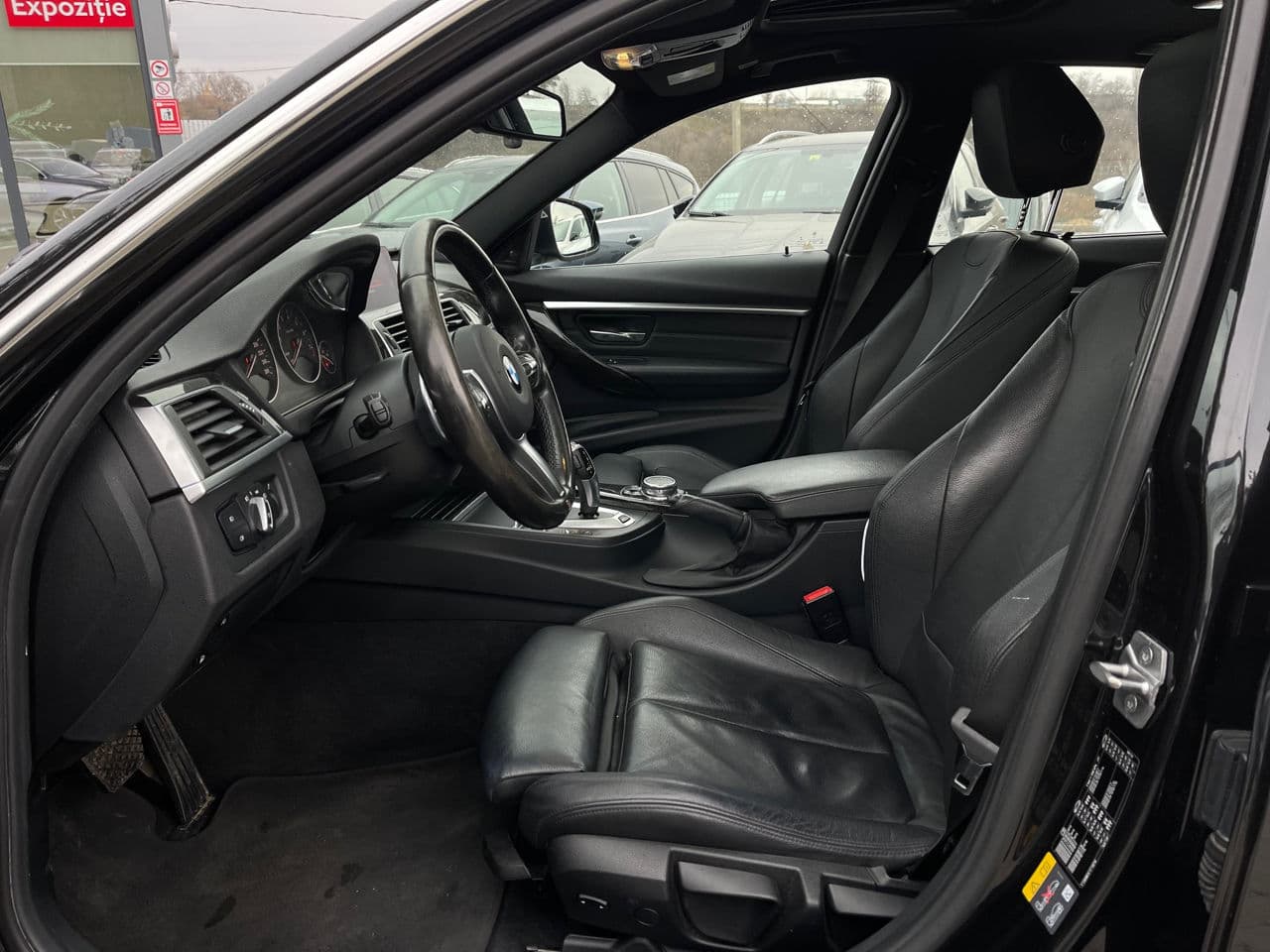 BMW 330E 2015 — Миниатюра 6