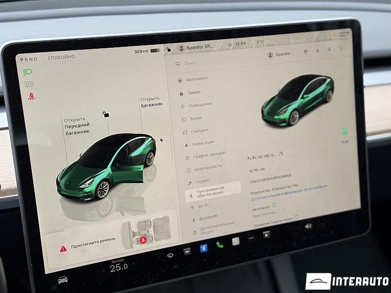 Tesla Model 3 2023 — Миниатюра 10